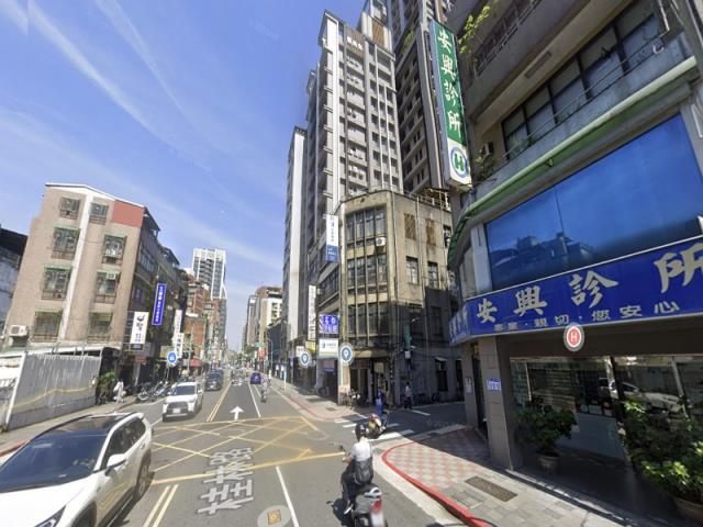 萬華拍賣大樓-2