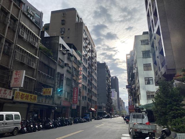 中正區大樓拍賣-5