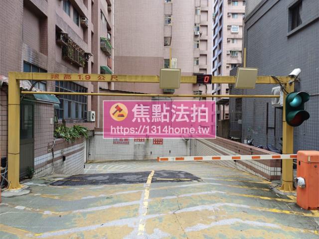 新北淡水大樓法拍-5