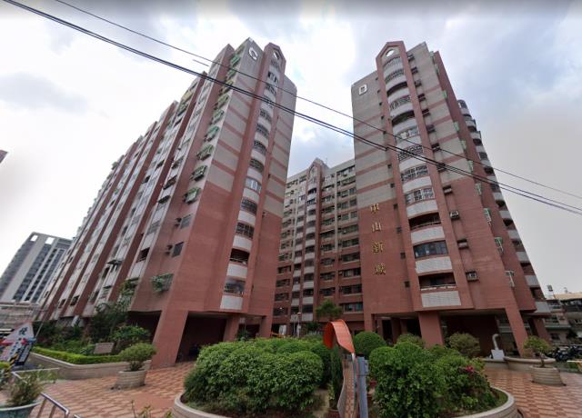 鳳山法拍大樓-5