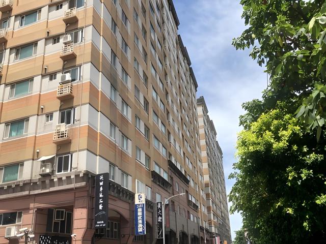 桃園中壢法拍大樓-2