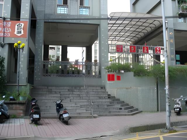 桃園法拍大樓-3