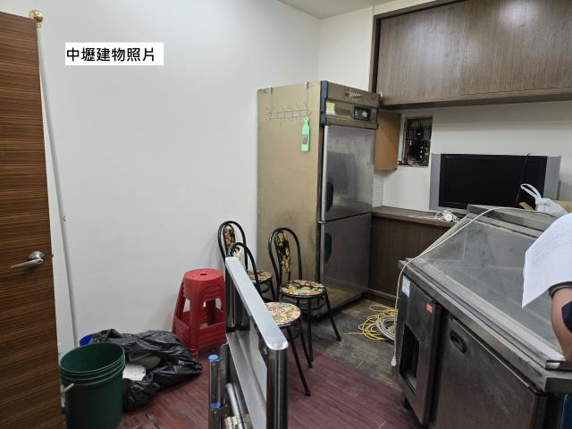 桃園中壢大樓法拍-11