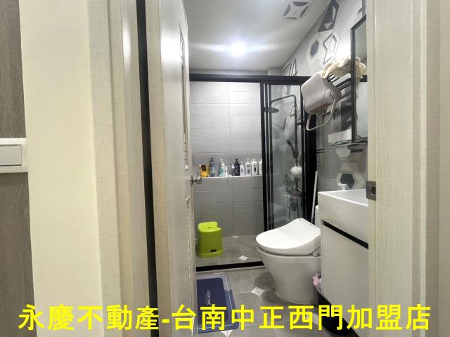 台南東區透天-7