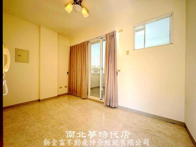 台南南區透天-7