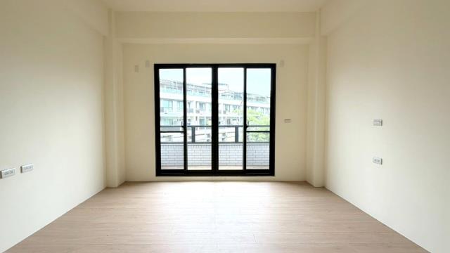 台南南區透天-12