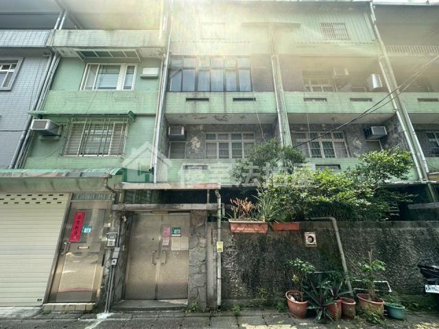 新北拍賣透天-1