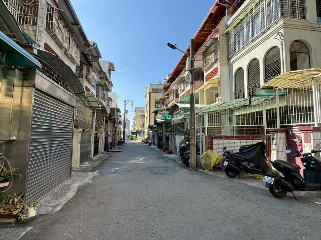 高雄楠梓法拍透天-5