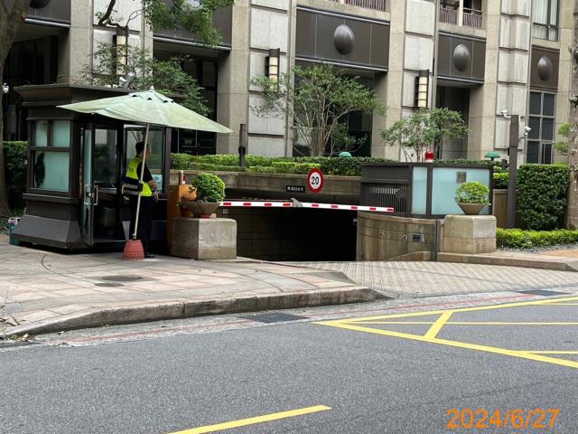 台北拍賣大樓-5