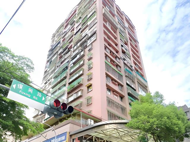 中和法拍大樓-1