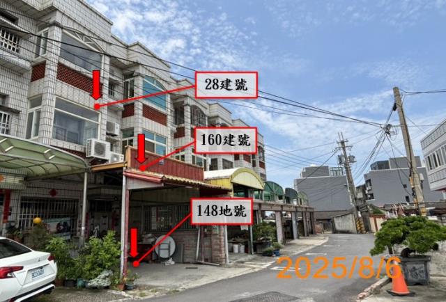 台中大安區透天拍賣-4