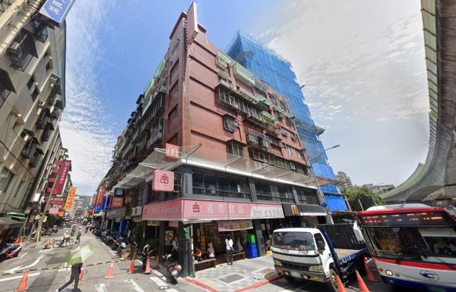 台北內湖華廈拍賣-1