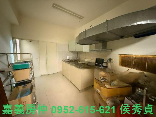 嘉義西區透天-9