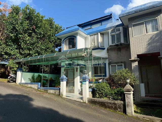 萬里別墅法拍-1