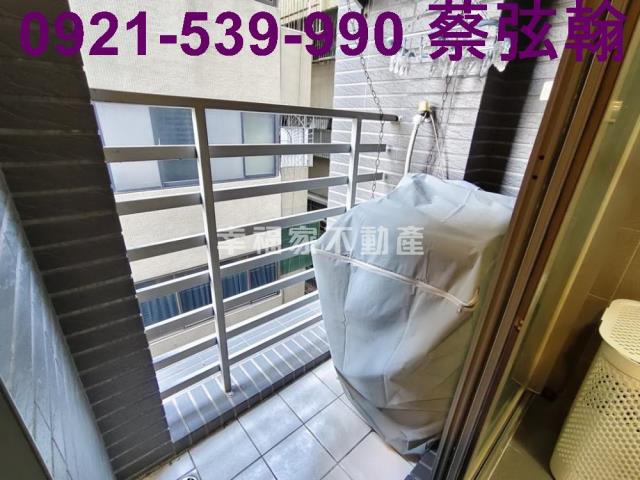 台南東區套房-8