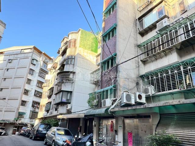 台北信義區公寓法拍-4