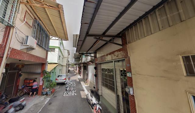 旗山拍賣透天-4