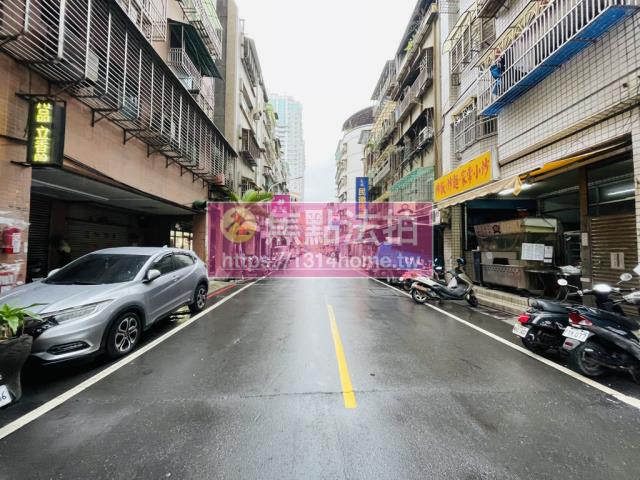 新北拍賣華廈-8