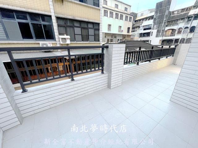 台南中西區透天-14