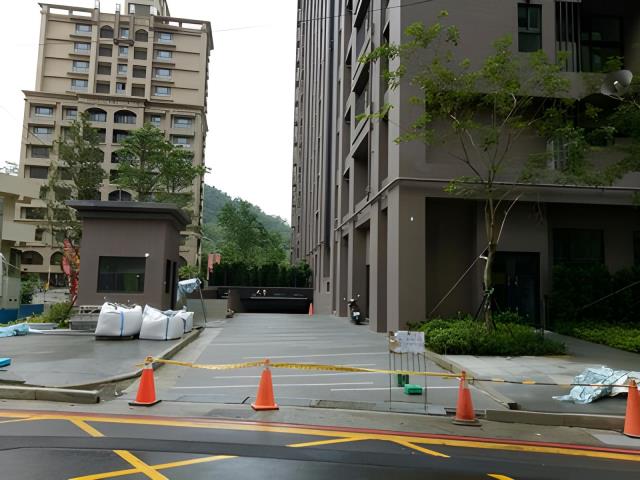 新店大樓拍賣-5