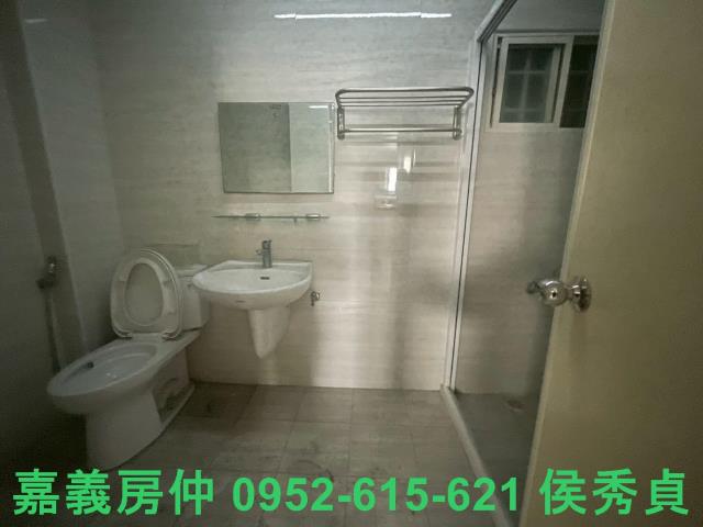 嘉義西區透天-8