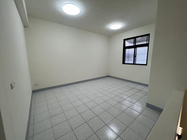 桃園平鎮透天-11