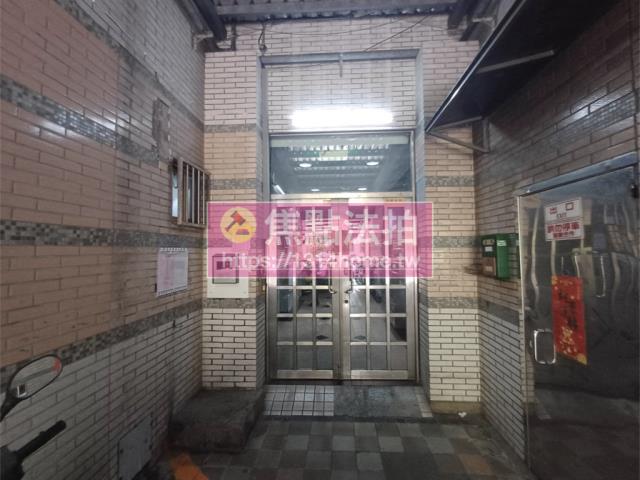 新北土城大樓法拍-9