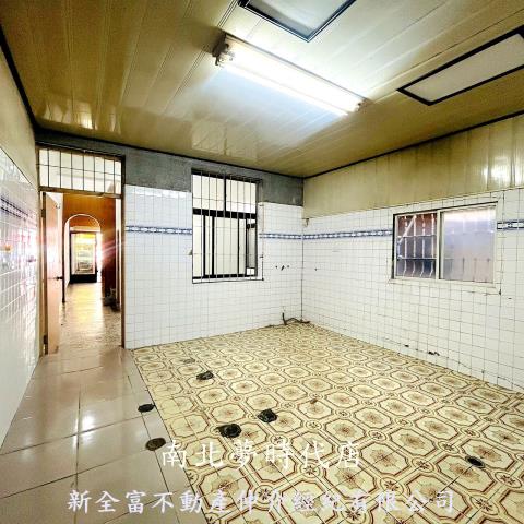 台南關廟透天-5