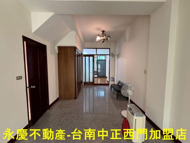 台南南區透天-10