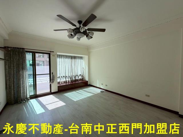 台南南區透天-8