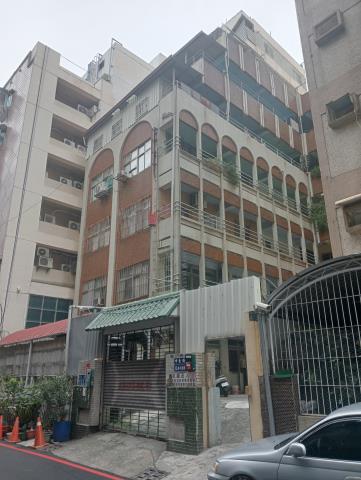 苓雅法拍大樓-2