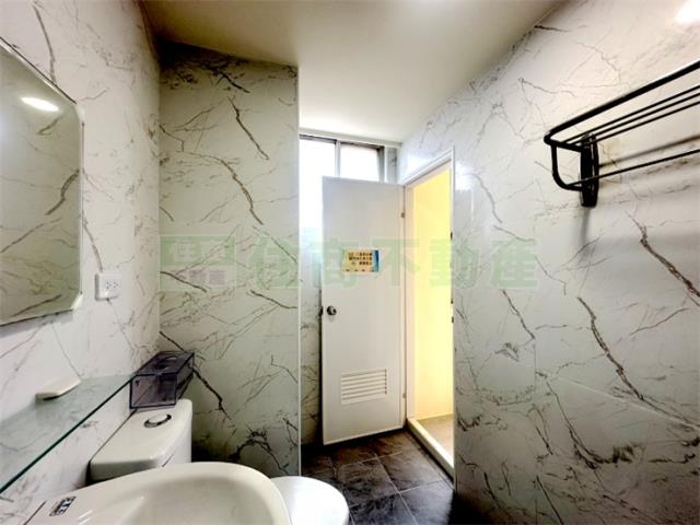 高雄三民區大樓-6