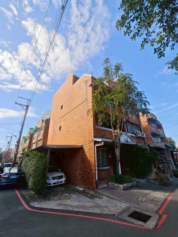 桃園楊梅藝術家別墅