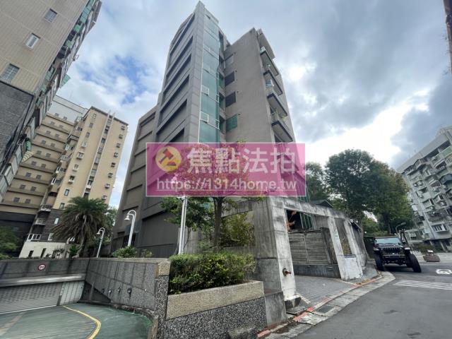 台北士林法拍大樓-2