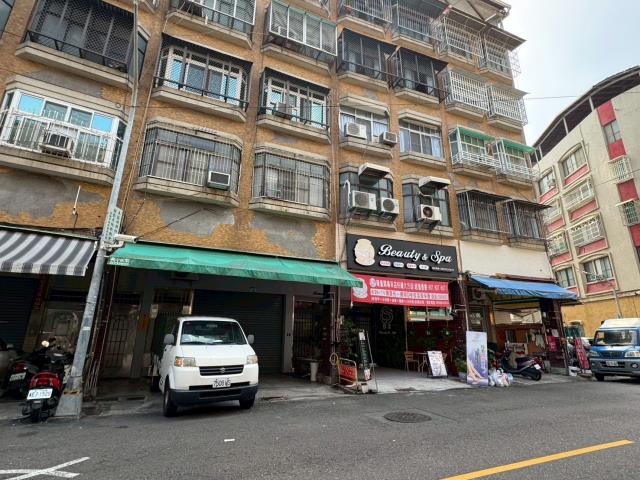 高雄苓雅法拍公寓-6