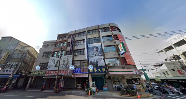 高雄鳳山透天法拍-6