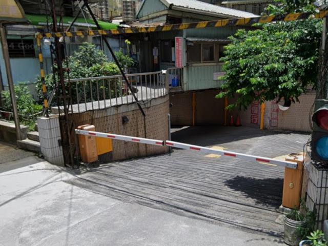 新北土城大樓法拍-8