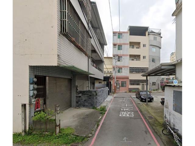 潭子法拍透天-3