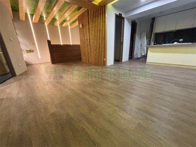 高雄新興區大樓-3