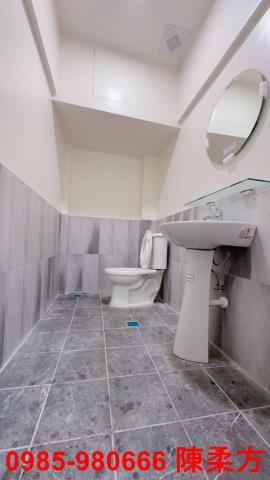 嘉義西區透天-11