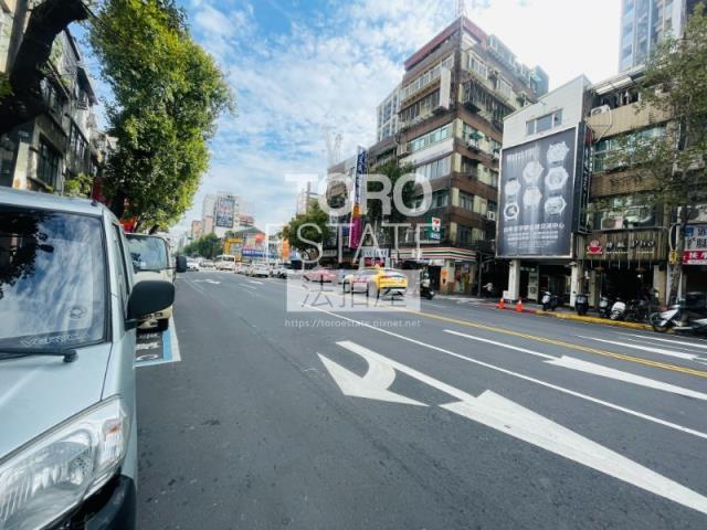 台北大同區法拍大樓-7