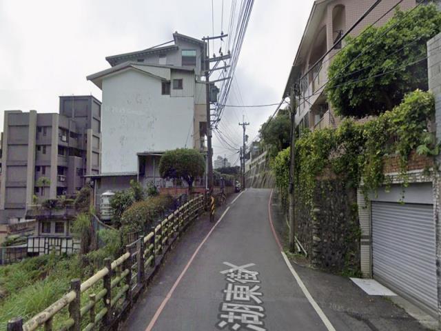 新北汐止透天法拍-3