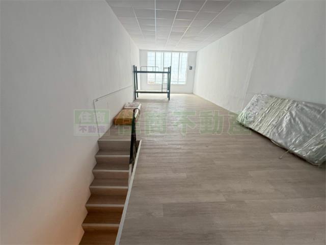 高雄鹽埕透天-8