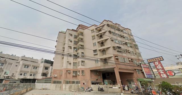 屏東東港大樓法拍-3