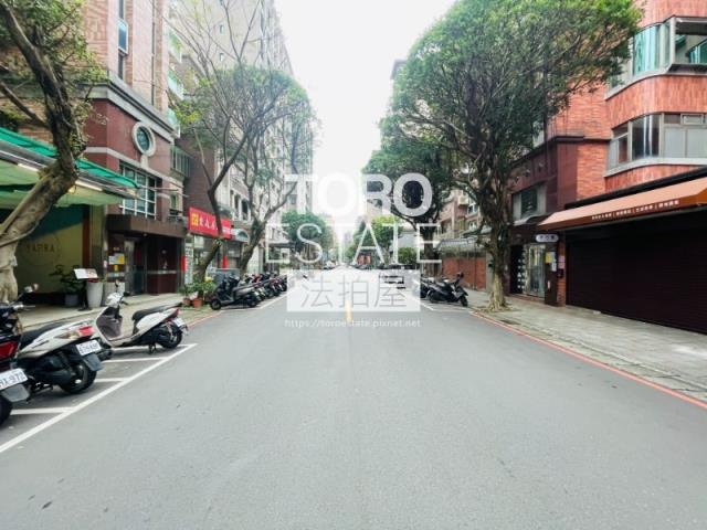 新店華廈法拍-8