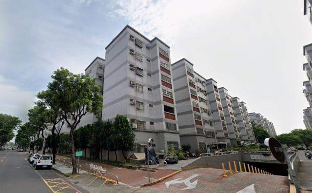 高雄鳳山法拍大樓-3