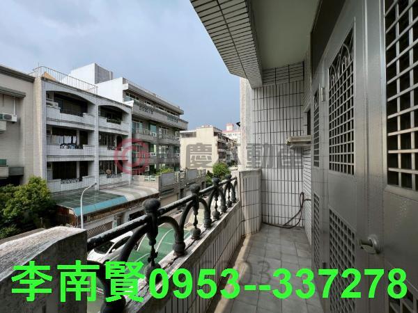 台南東區透天-8