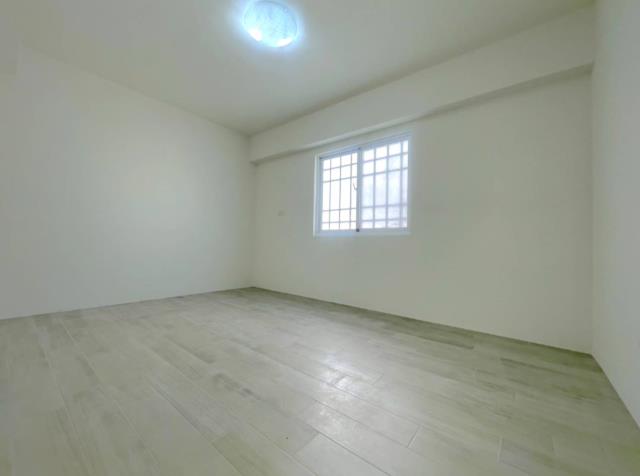 台南南區透天-13