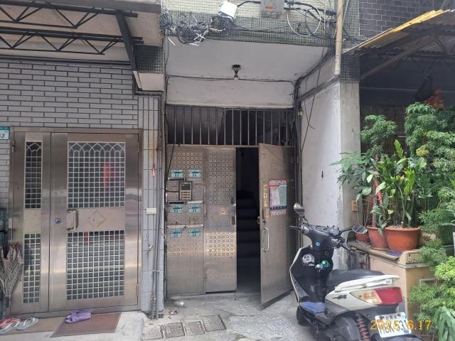 新北板橋公寓法拍-3