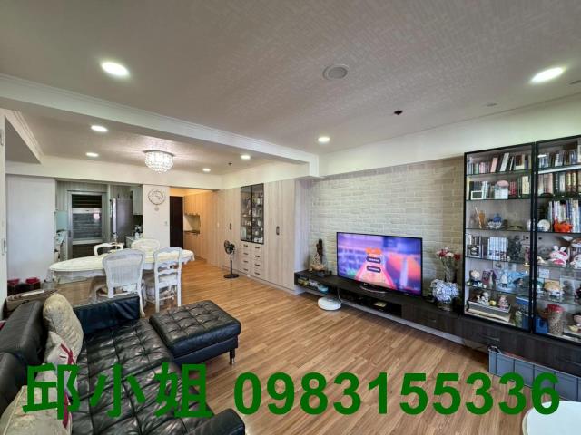 嘉義西區大樓-1